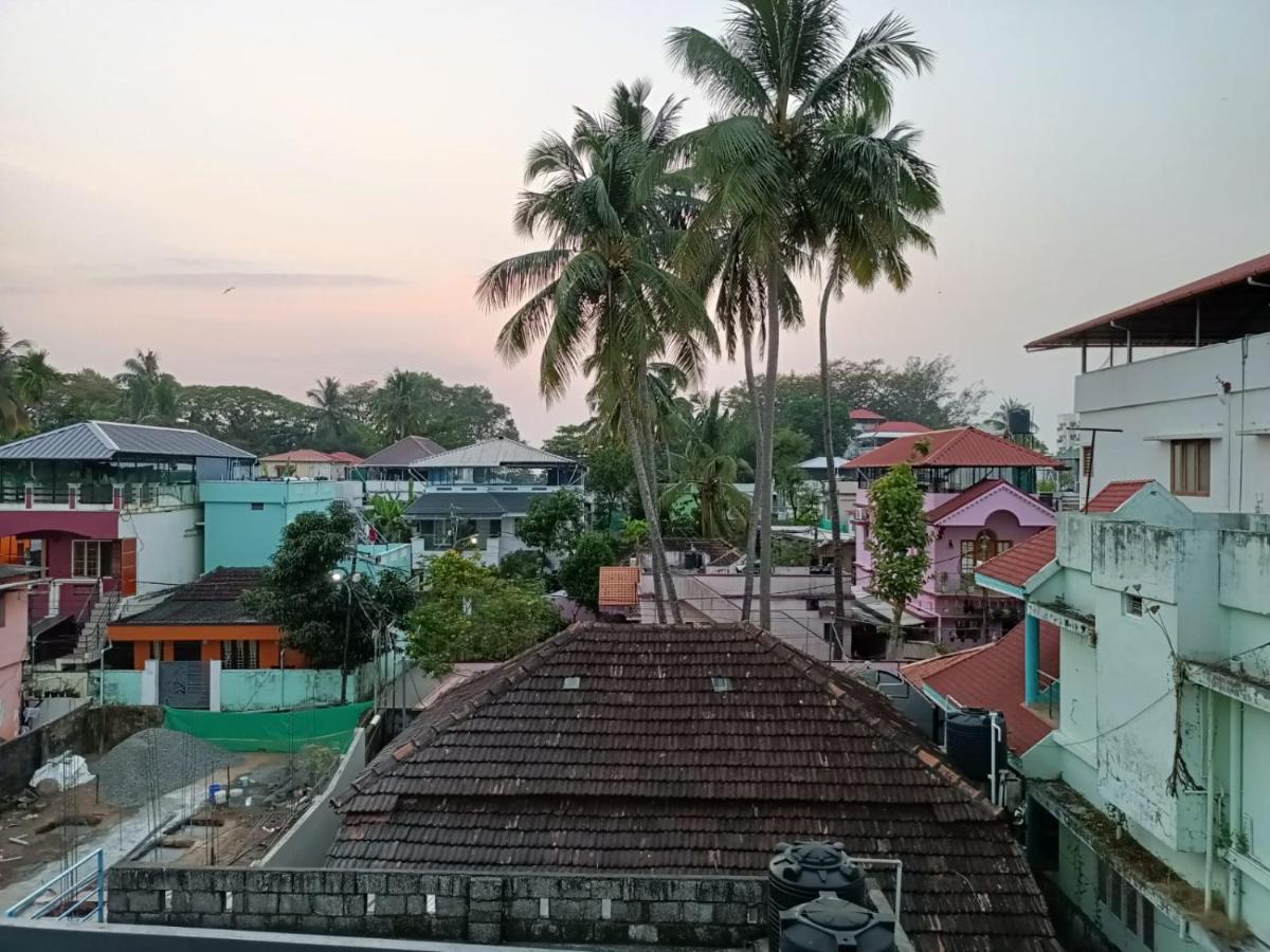 Appartamento Nest Kochi Esterno foto